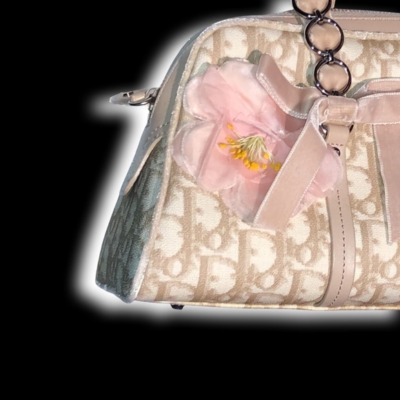 Christian Dior Beige Y2K Girly Flower Monogram Trotter Logo Leather Handbag - Picture 10 of 17